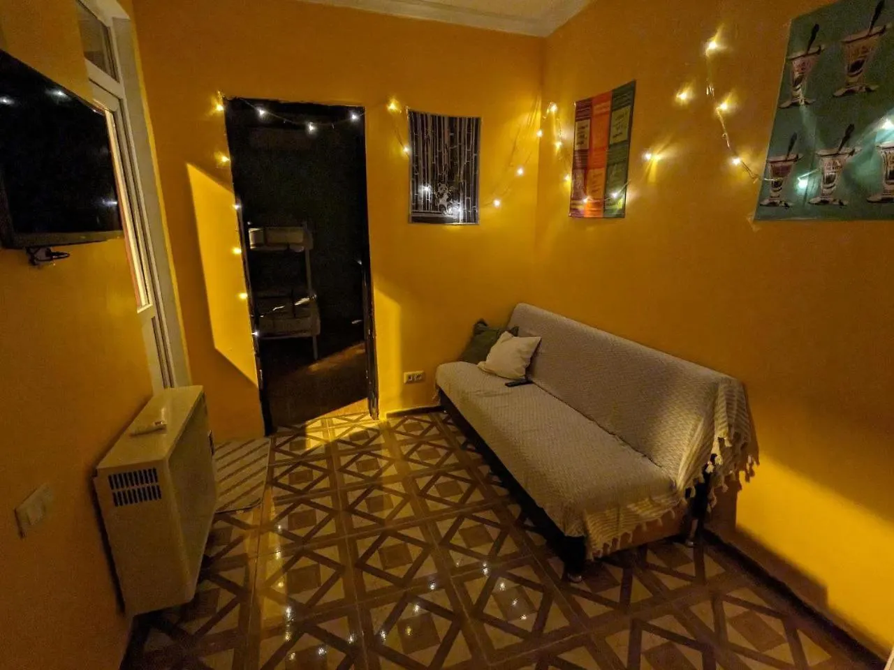 Hostel & Scooters Batumi